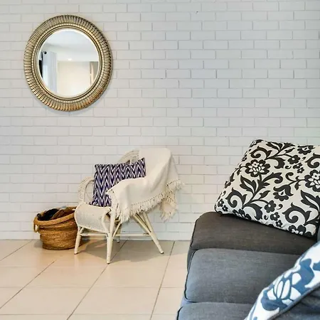 2 Bedroom Unit Mooloolaba- Walk To The Beach Exterior photo