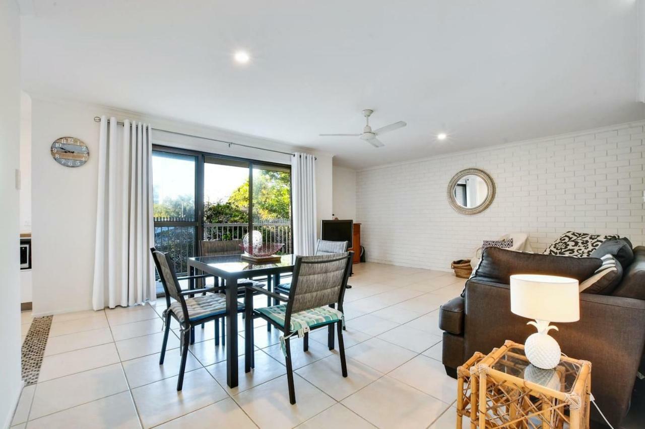 Apartment 2 Bedroom Unit Mooloolaba- Walk To The Mooloolaba